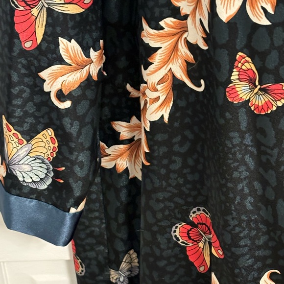 LAbsolutely Gorgeous Morgan Taylor Intimates Black V Neck Maxi Nightgown … - Picture 5 of 9